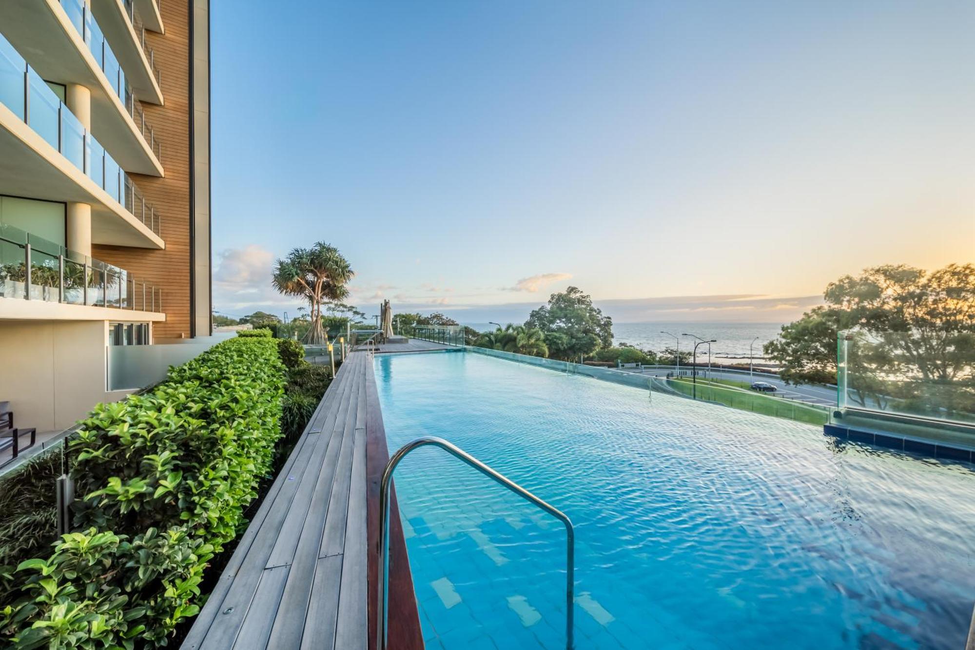 Oaks Redcliffe Mon Komo Suites Extérieur photo