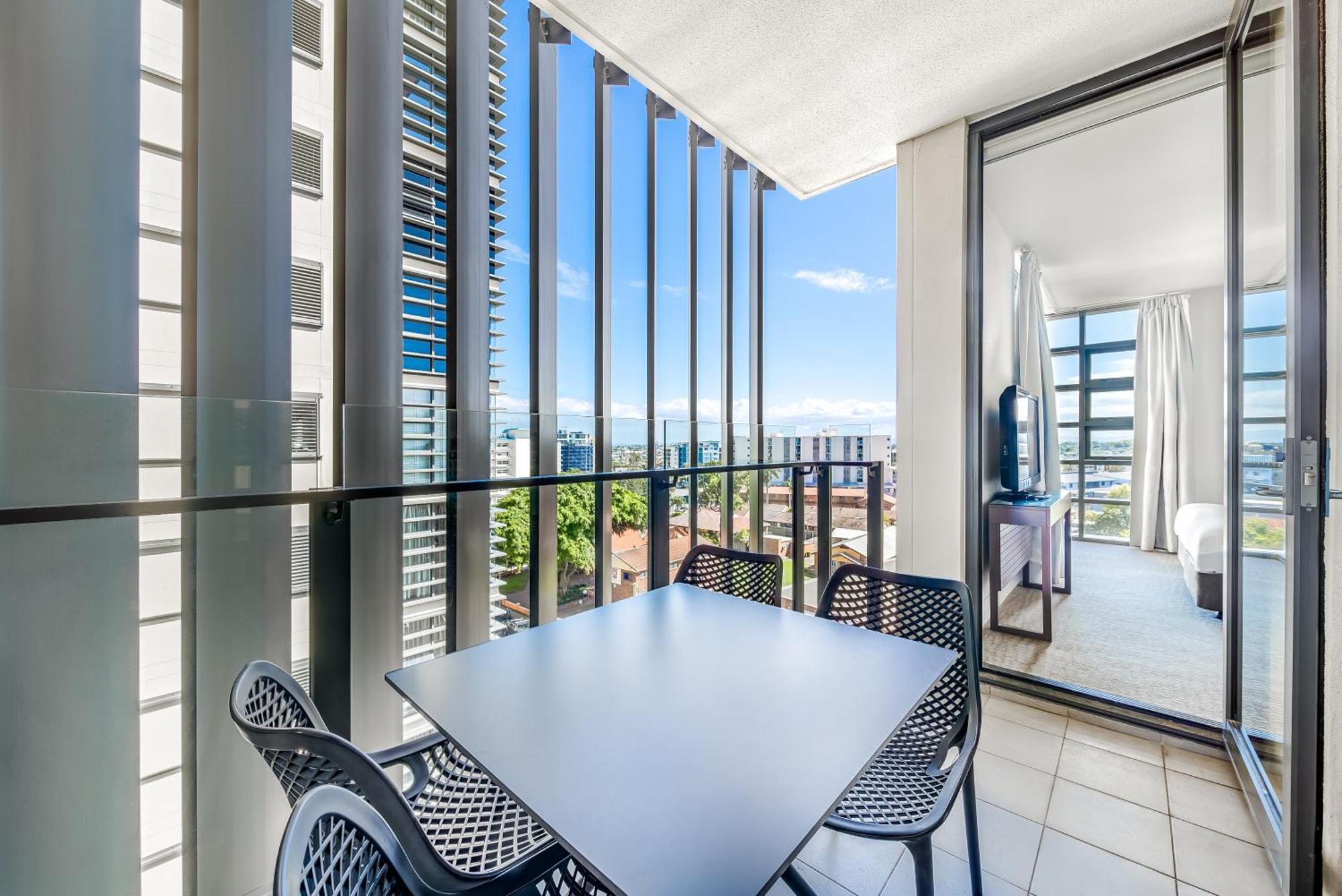 Oaks Redcliffe Mon Komo Suites Extérieur photo