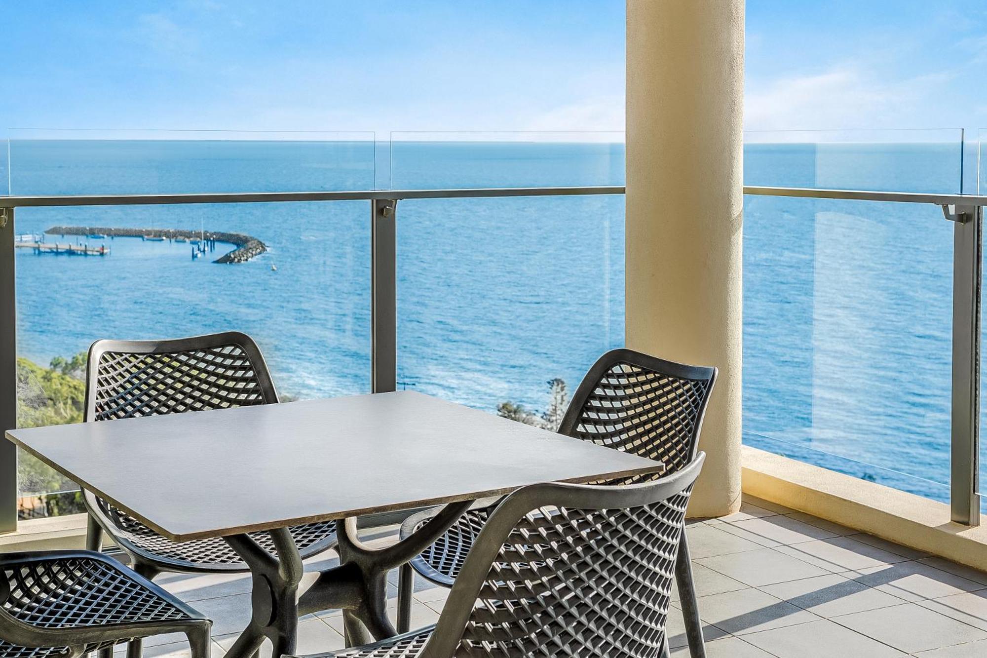 Oaks Redcliffe Mon Komo Suites Extérieur photo
